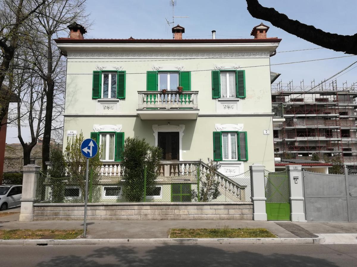 Gorizia Vacanze Appartamento In Villa Con Parcheggio Exterior photo