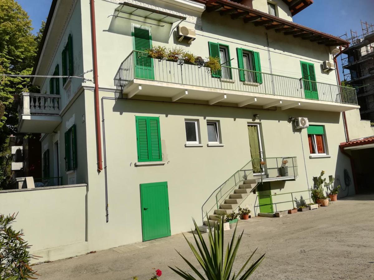 Gorizia Vacanze Appartamento In Villa Con Parcheggio Exterior photo